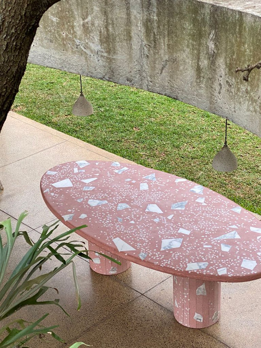 The tube dining table